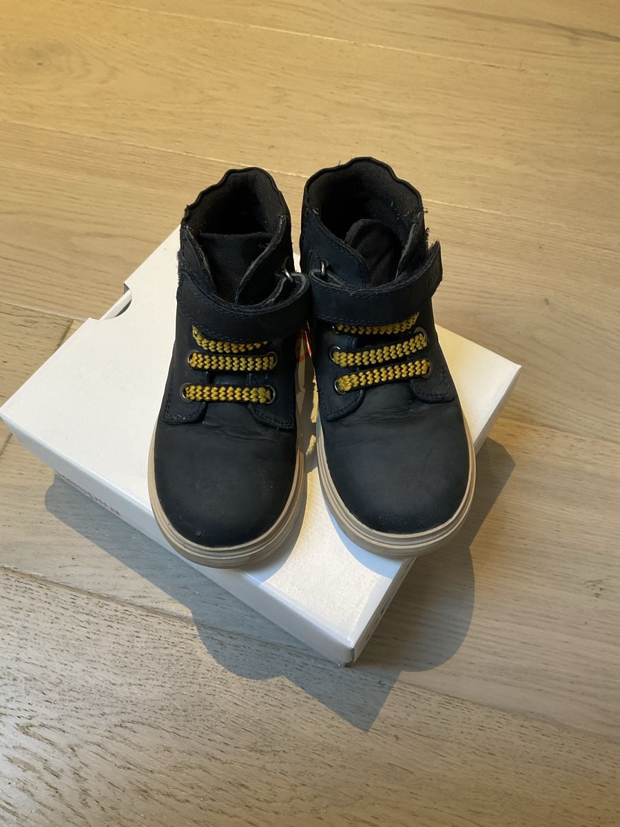 Geox Scarpe per ragazzi: Geox Schuhe gr 26 – Nuovo (secondo la descrizione) da Zürich venduto da TheShips 2