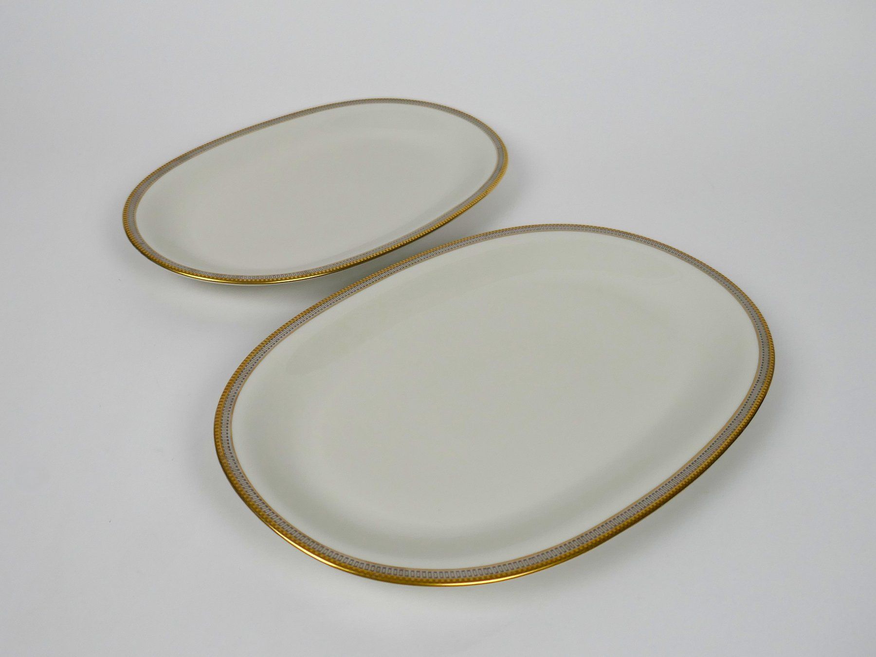 Eschenbach Servierplatten: Servierplatten 2er-Set – Gebraucht aus Urtenen-Schönbühl von Restwert_Schoenbuehl 3