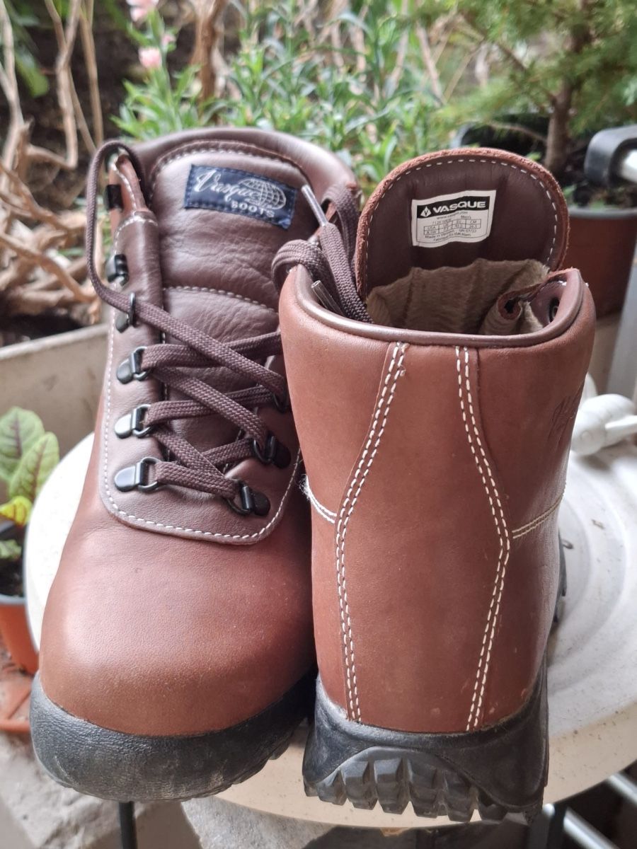 Chaussures hommes: Goretex Wanderschuhe Vasque Grösse 41,5 – Neuf (Voir description) à Buttikon SZ par Buecherwurm. 1