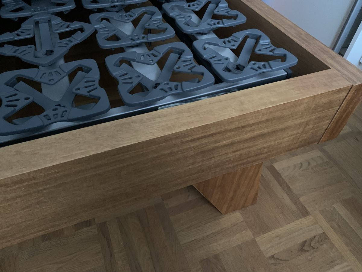 Betten: Holzbett mit Tellerrost 180x200 cm – Gebraucht aus Gontenschwil von Holdrio98 3