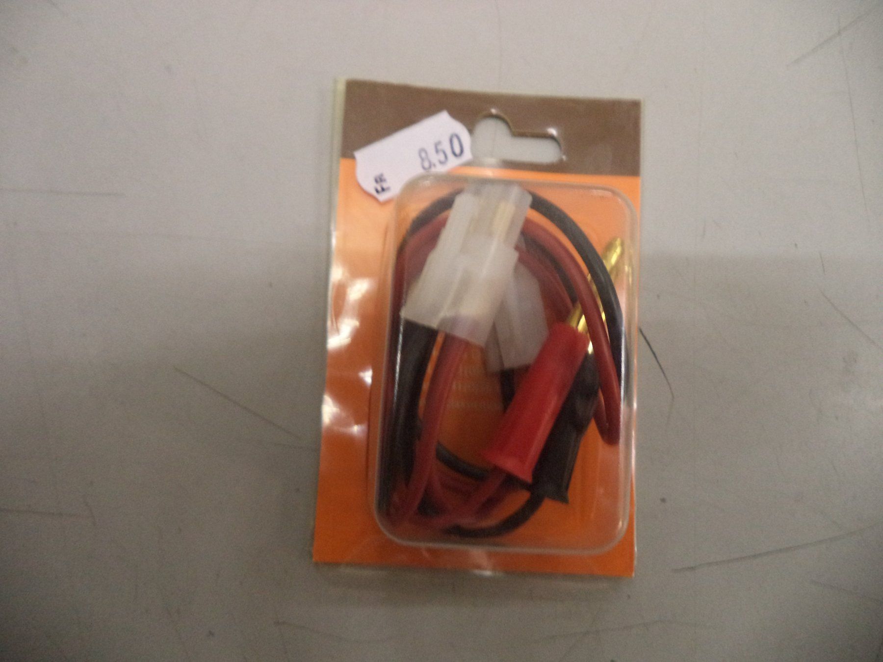 Laufwerke & Adapter: Grosses Lager an Stecker, Adapter und Kabel. – Neu und originalverpackt aus Rieden AG von Wirth03