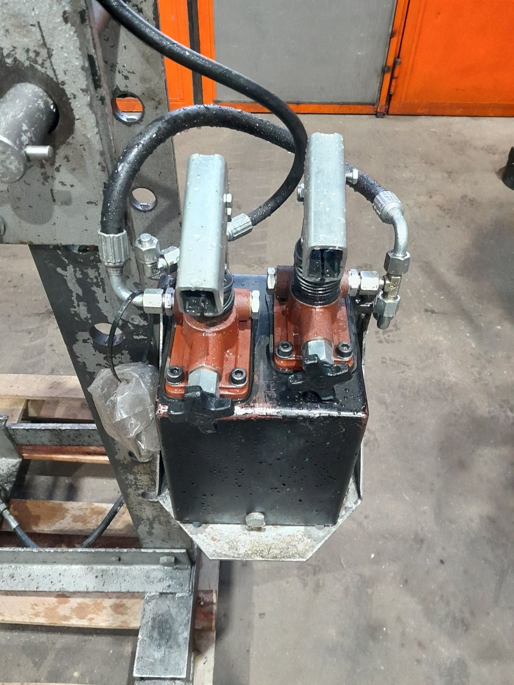 Tutte le macchine: Werkstattpresse 40 Tonnen – Difettoso da Hohentannen venduto da Tosio6 4