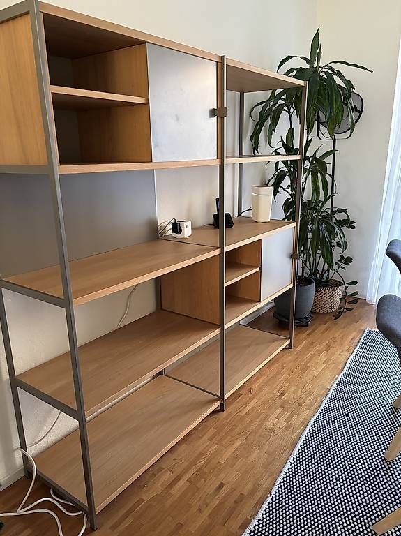 Vetrine:  Vitrine – Usato da Fribourg venduto da idj_vl7b 2
