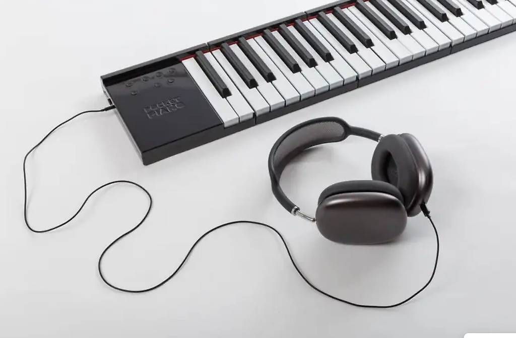 Musikinstrumente: Pocket Piano, zerlegbares E-Piano – Neu und originalverpackt aus Binningen von ern_f95l 2