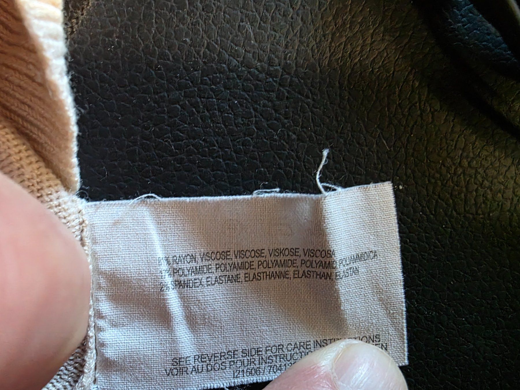 Esprit Maglioni & Felpe: Rollkragen beige Pullover Esprit Grösse M – Usato da Walterswil BE venduto da Lonitti 6