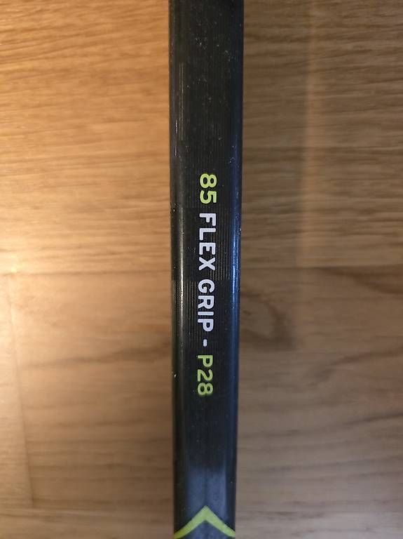 Bastoni & Pale: Eishockeystock CCM Ribcor Trigger 3D Links – Usato da Wil SG venduto da Niike1 2