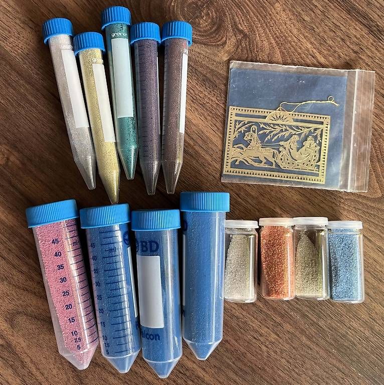 Kit bricolage: Diverser Bastelsand und Weihnachtsschablone – Usato da Rotkreuz venduto da Vauban