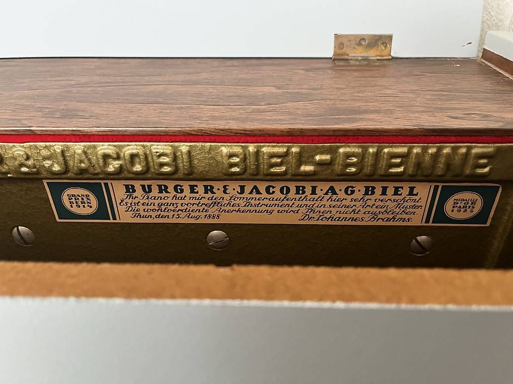 Instruments de musique: Gratis abzugeben  Klavier – D'occasion à Rickenbach LU par Maxianer 2