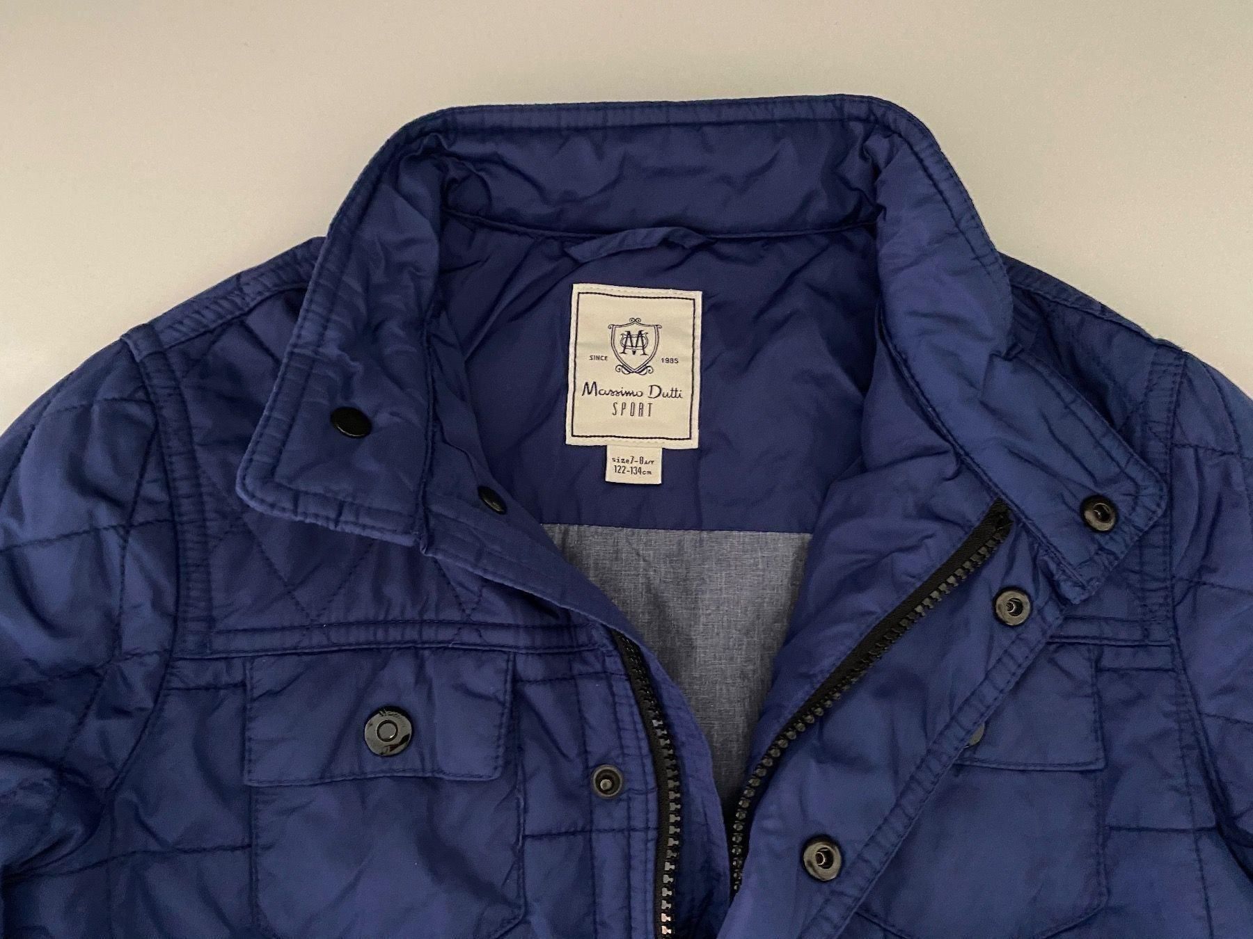 Massimo Dutti Giacche & Cappotti: Massimo Dutti Steppjacke Grosse 122 – Nuovo (secondo la descrizione) da Alpnach Dorf venduto da ljusja 3
