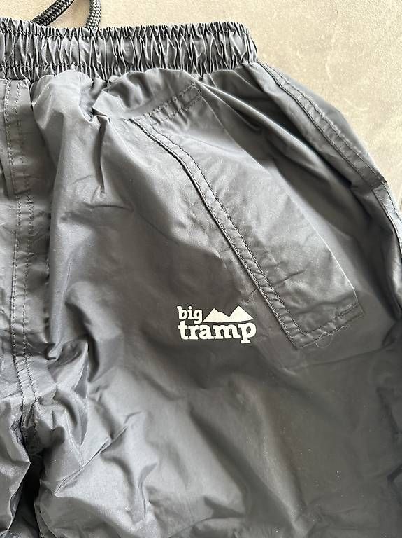 Pantaloni: Regenhose Grösse 140 – Usato da St. Erhard venduto da dag_y7kx 1