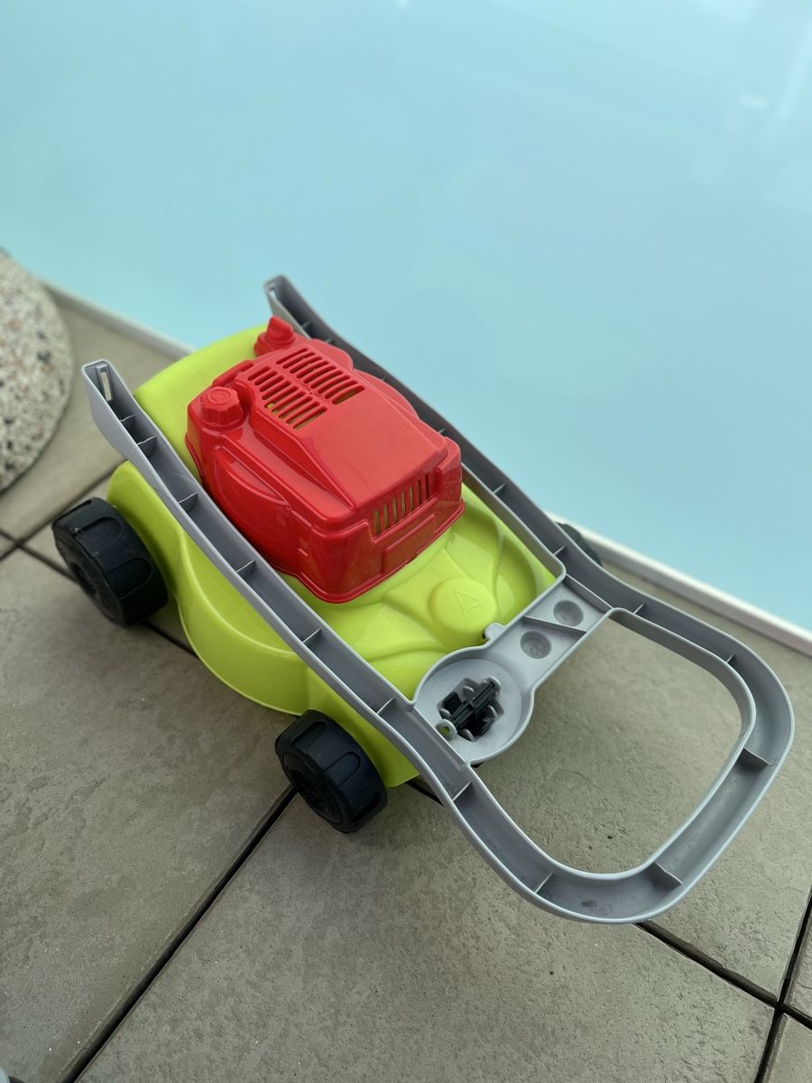 Jouets: Rasenmäher Spielzeug  – D'occasion à Agno par me_me_me 1