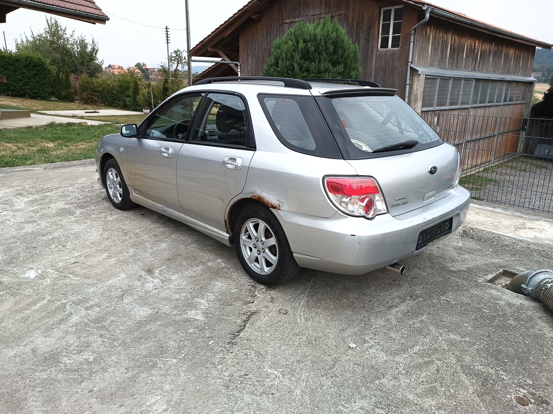 Subaru Autos: Subaru Impreza 1.5 Station Wagon 4x4 – Gebraucht aus Schlosswil von WueSve 2