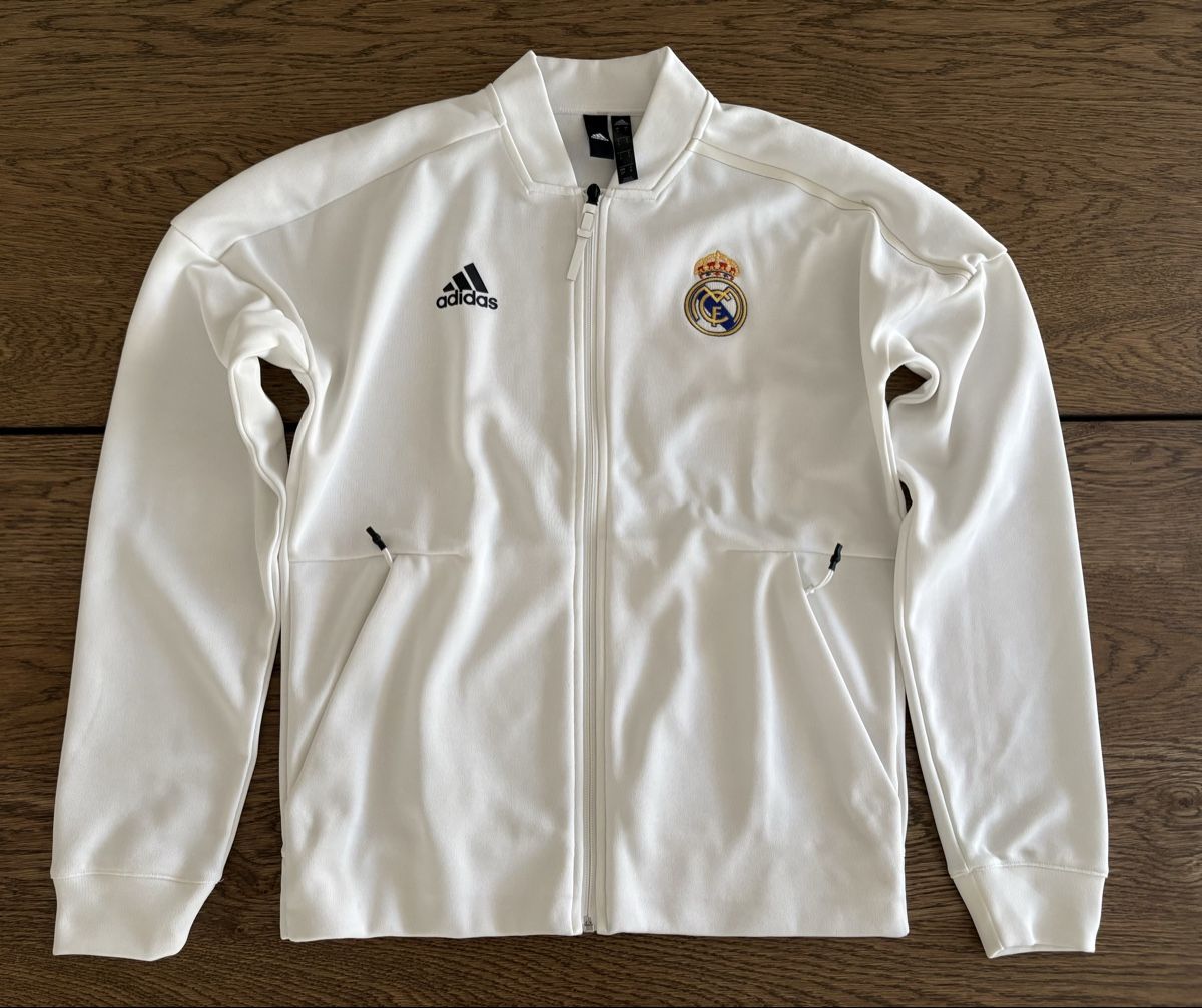 Adidas Jacken: Real Madrid Trainingsjacke von Adidas – Neu (gemäss Beschreibung) aus Glarus von faegli9