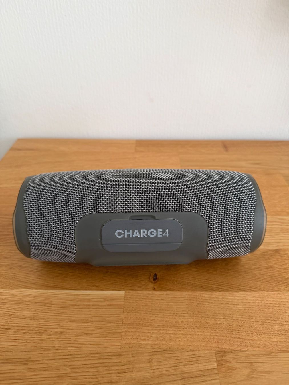 JBL Lautsprecher: JBL Charge 4, Grau, guter Zustand – Gebraucht aus Zürich von TopElectronics 2