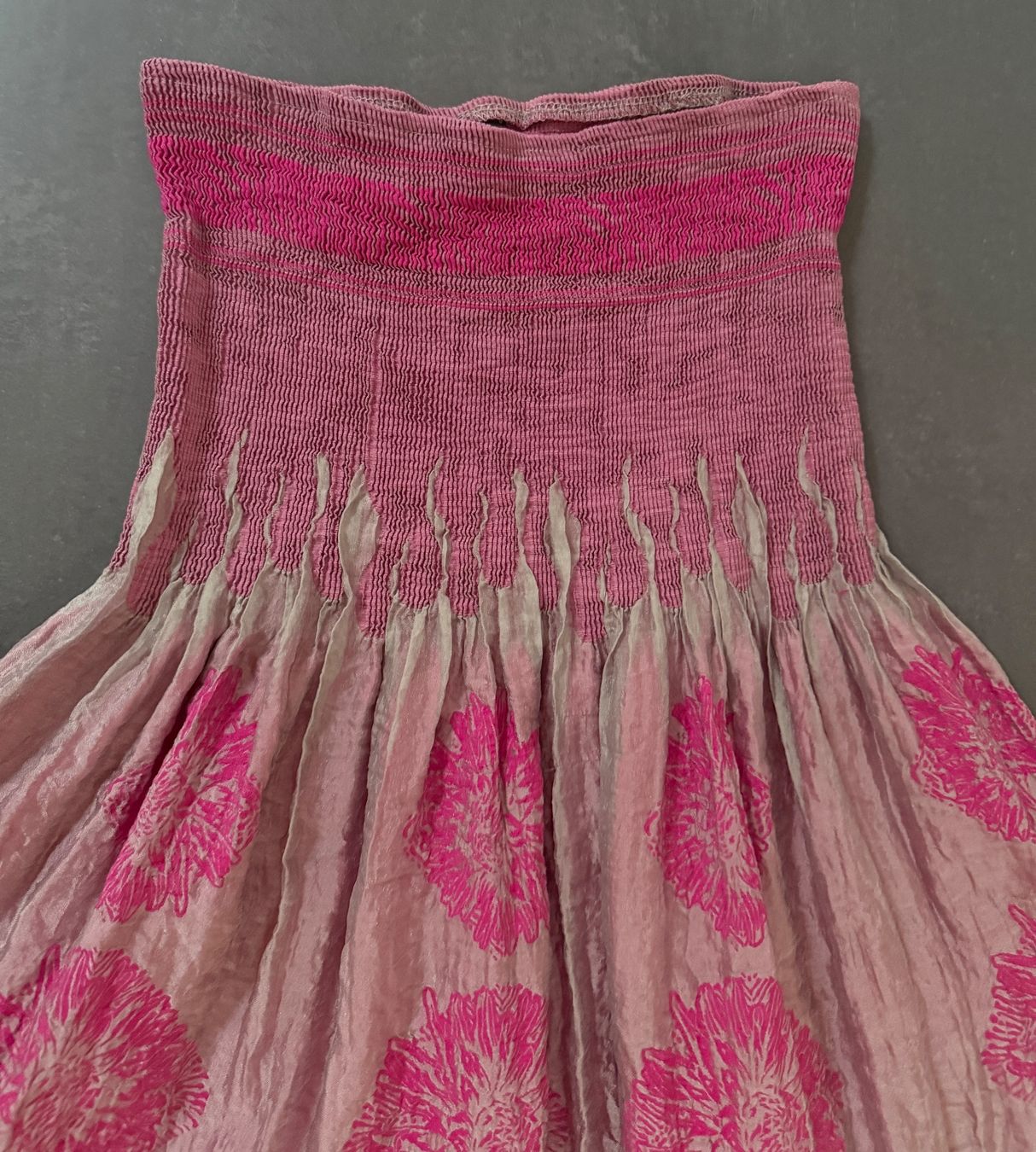 Kleider: Trägerloses Kleid oder langer Jupe  - one size – Gebraucht aus Hunzenschwil von Reche71 1