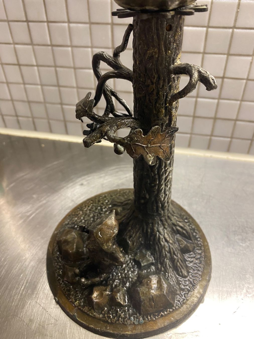Portacandele: Kerzenständer Bronze mit Zwerg, Baumstammmotiv – Usato da solothurn venduto da soko75 2
