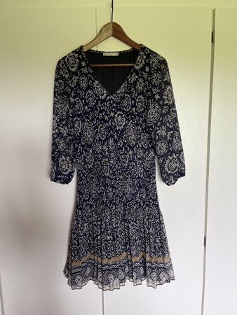 Armand Thiery blumen plissé kleid, size 42 - Like new!