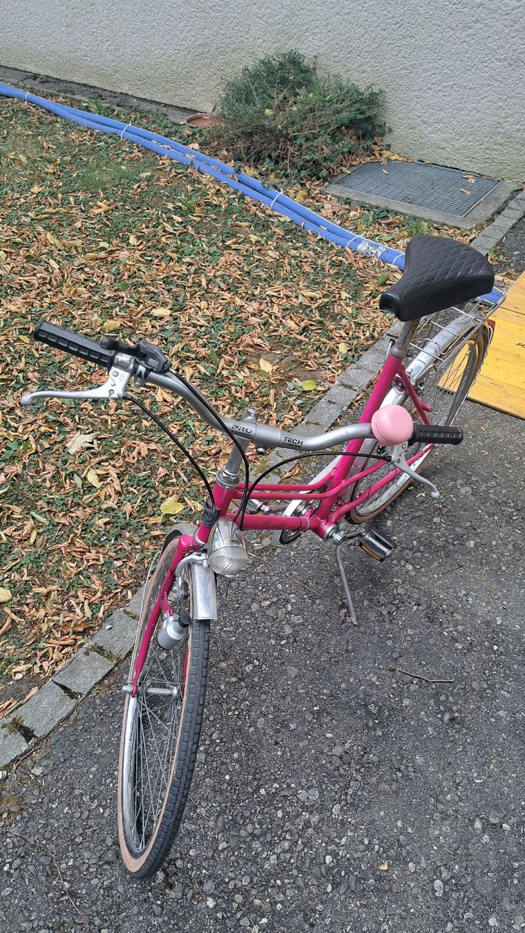 Velos: Damenvelo pink Retro  – Gebraucht aus Pratteln von samurai016 4