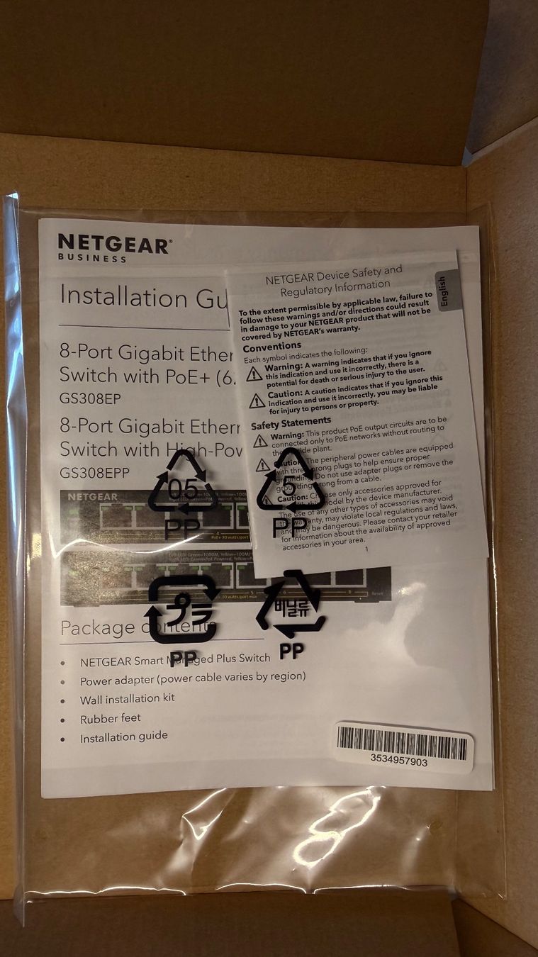 Netgear Hubs & Switches: Netgear GS308 EPP v1 – Gebraucht aus Balsthal von eugenio.rodriguez 3