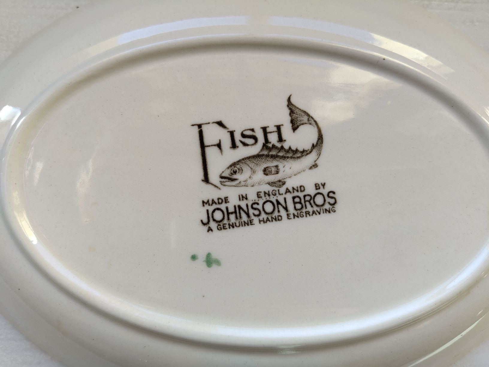 Johnson Brothers Plateaux: Johnson Bros Fish kleine Servierplatte oval – D'occasion à Biel/Bienne par DoNa82 4