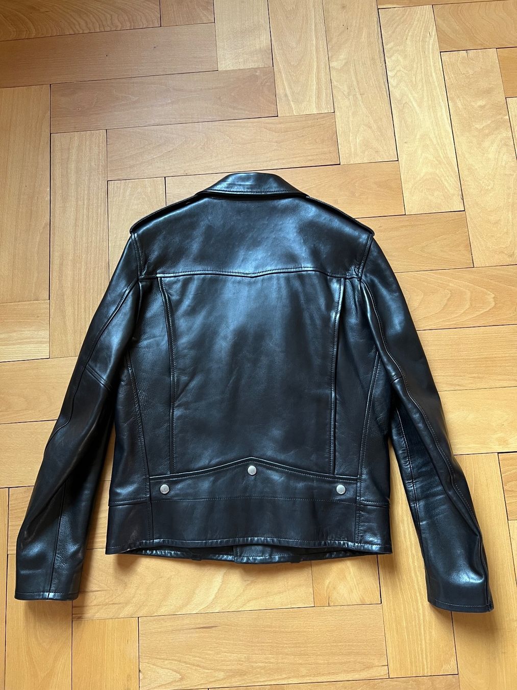 Saint Laurent Giacche: Saint Laurent Leather Biker Jacket – Usato da Zürich venduto da Claus-Zr 6