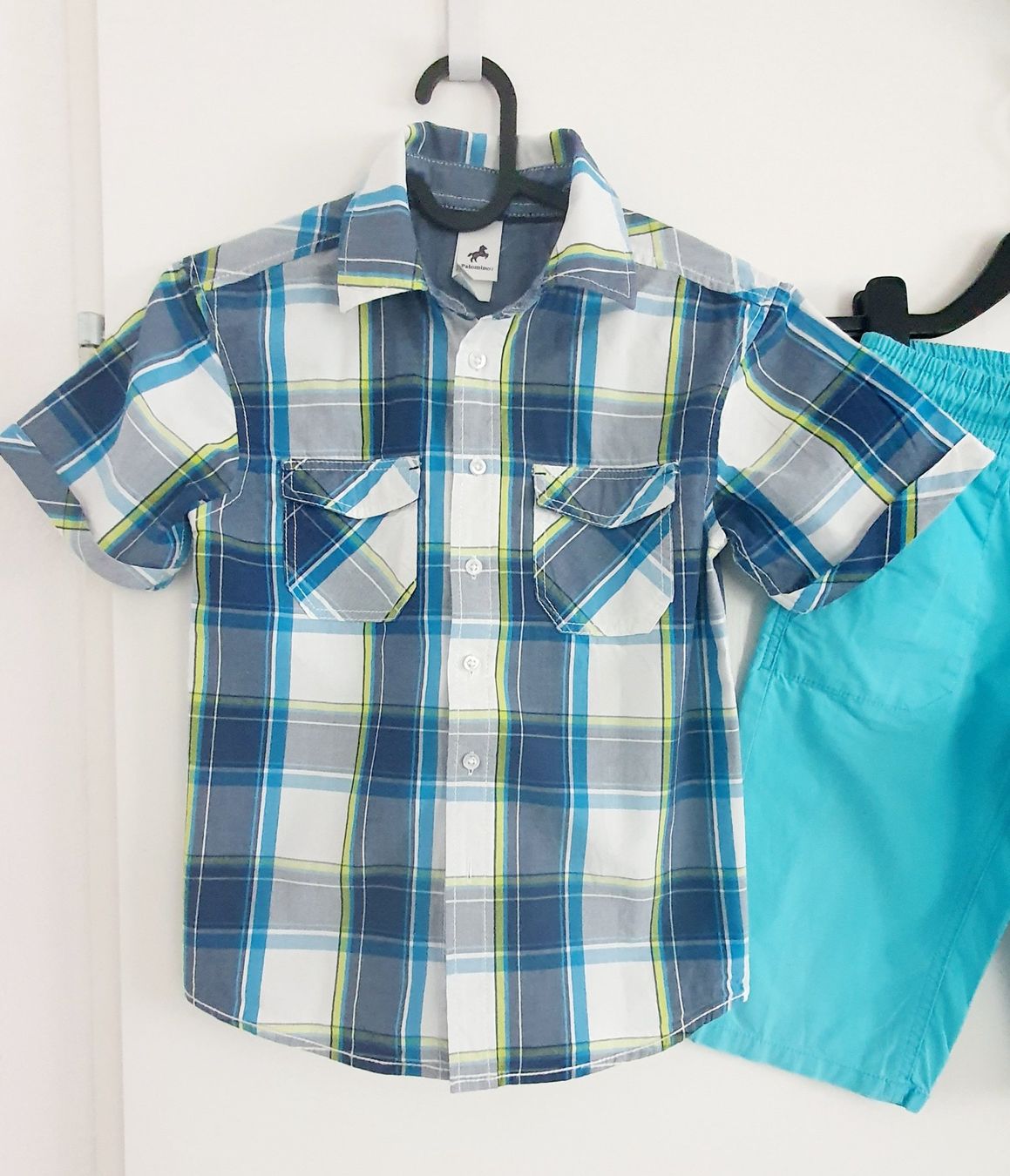 Lotti & Set di vestiti: Kurzarm Hemd + Shorts, Gr.134 – Usato da Volketswil venduto da Dokinka 3