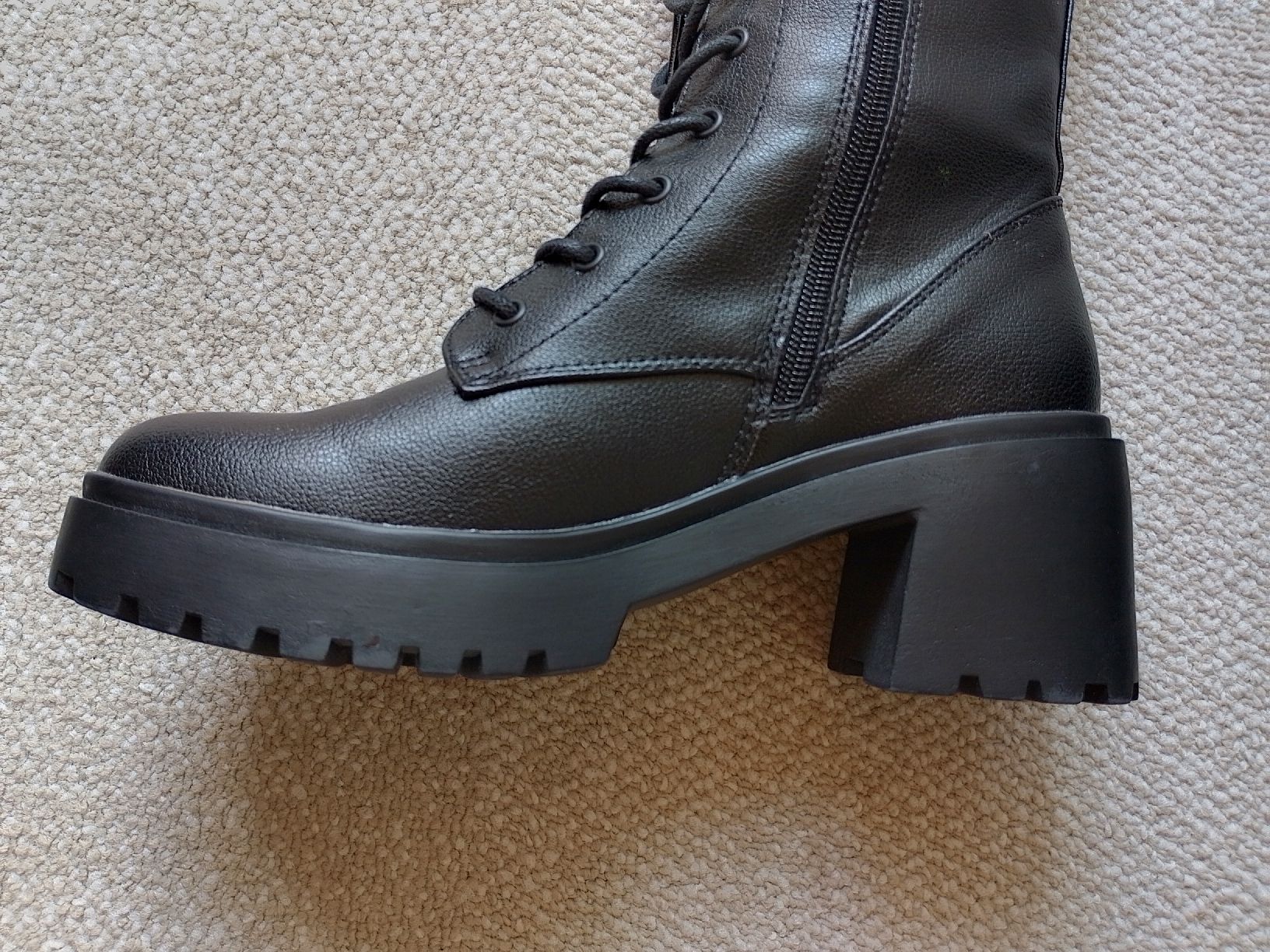 Scarpe da donna: Even & Odd Gothic Schnürstiefel, Gr. 38/39 – Usato da Aarau Rohr venduto da Maneki-neko 3