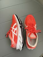 🌸🌸🌸 NEUE Asics Blast Tokyo Laufschuhe, Grösse 39.5, Neon