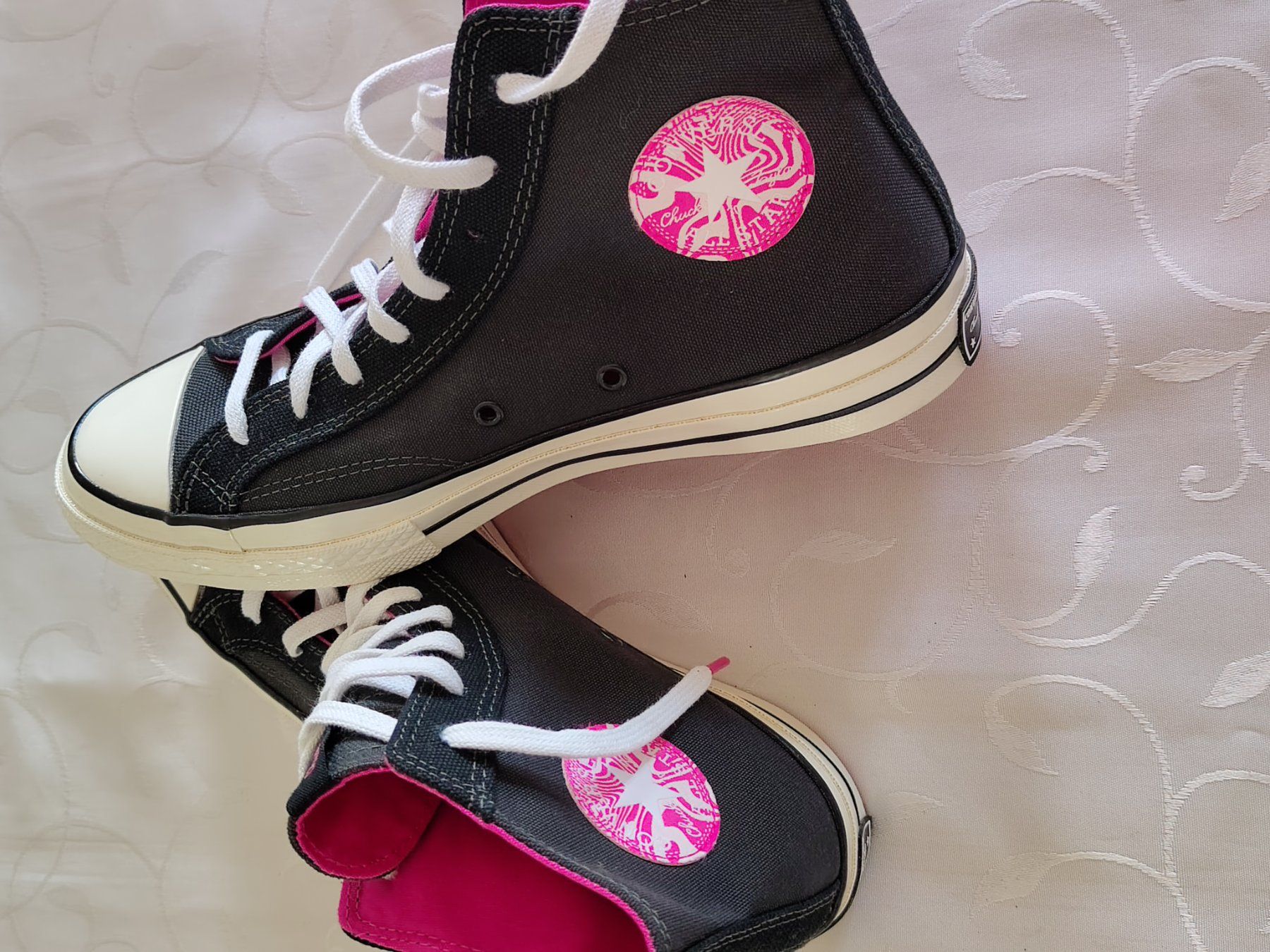 Converse Scarpe da donna: fast neue original Converse schwarz-pink Gr. 42 – Usato da Brüttisellen venduto da kikaninchen79 7