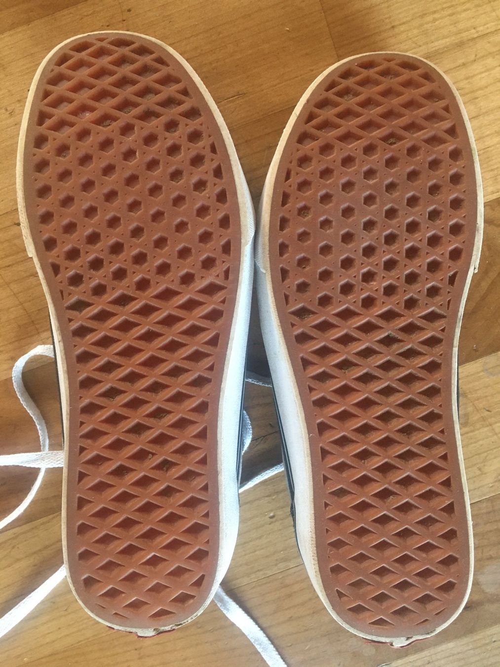 Vans Scarpe da donna: Vans Sneaker schwarz 39 – Nuovo (secondo la descrizione) da Mittelhäusern venduto da lacapo8 1