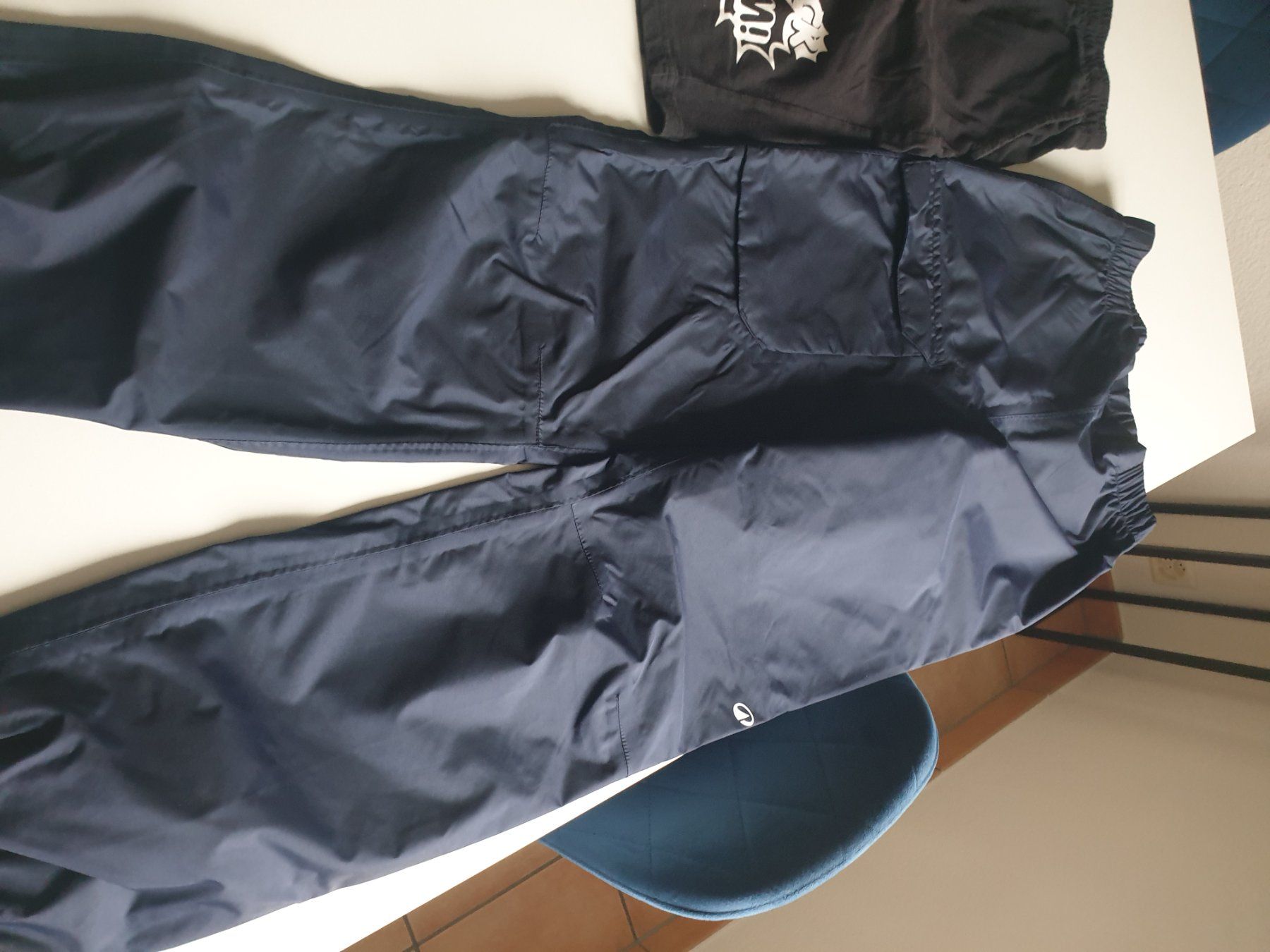 Lotti & Set di vestiti: Hosen Set 5 Stk. Gr. 164 – Usato da Uster venduto da Manu807 3