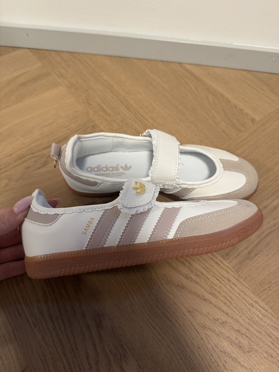 Adidas Schuhe für Mädchen: Adidas Samba Mary Jane – Neu (gemäss Beschreibung) aus Dietikon von me9_mh2j