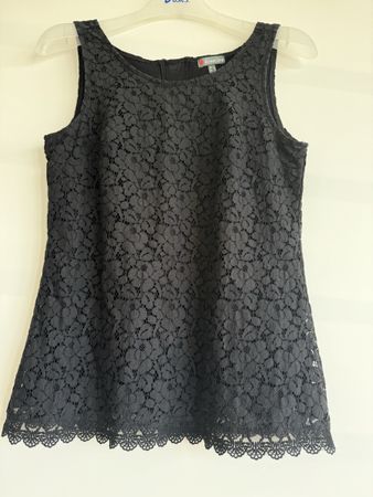 Top Street One mit schwarzer Spitze