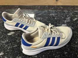 Adidas Grösse 44