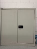 BISLEY Stahlschrank / Aktenschrank – abschliessbar