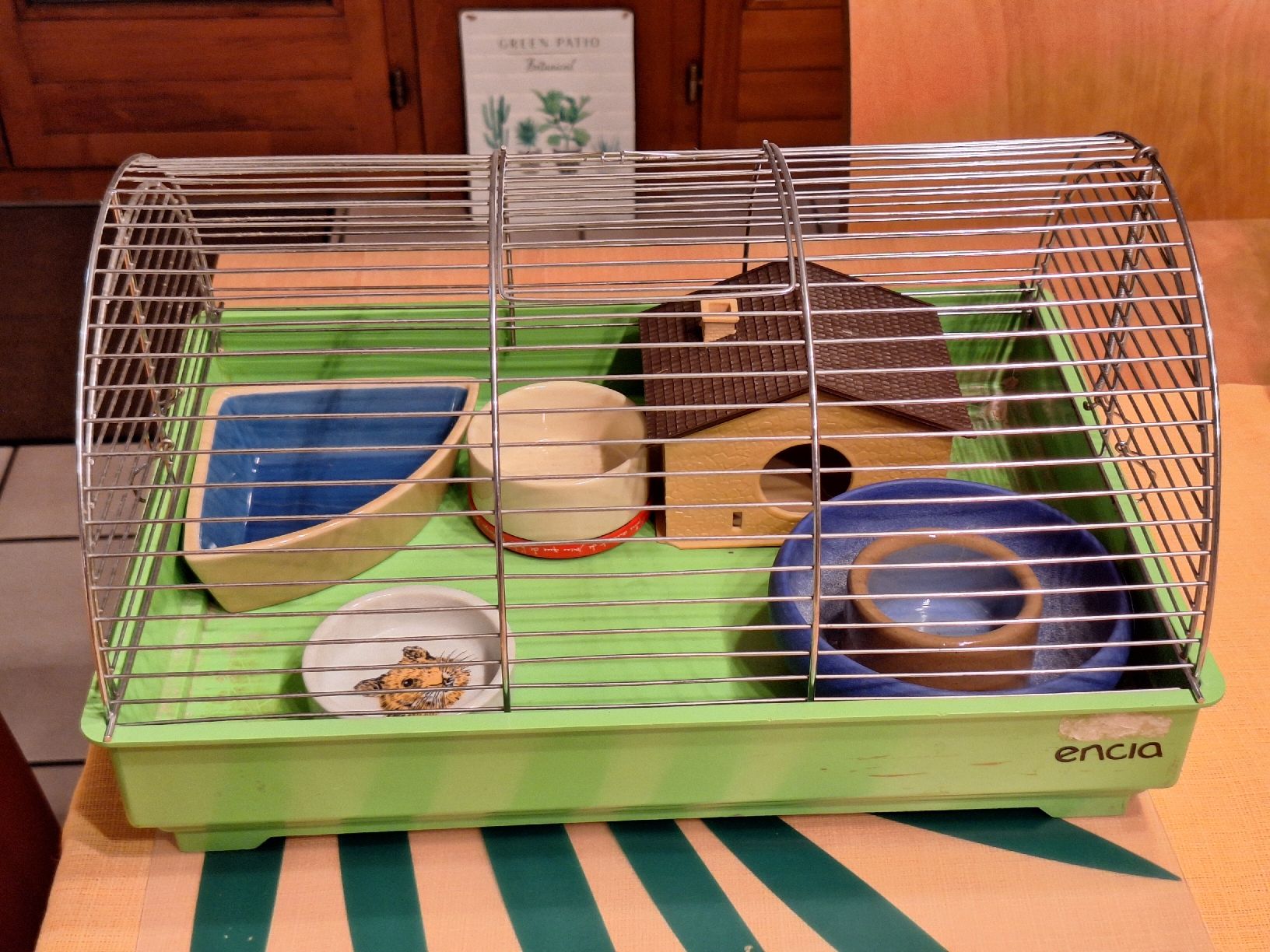 Cages, transport & sécurité: Cage à hamster – D'occasion à Court par triangle02 1