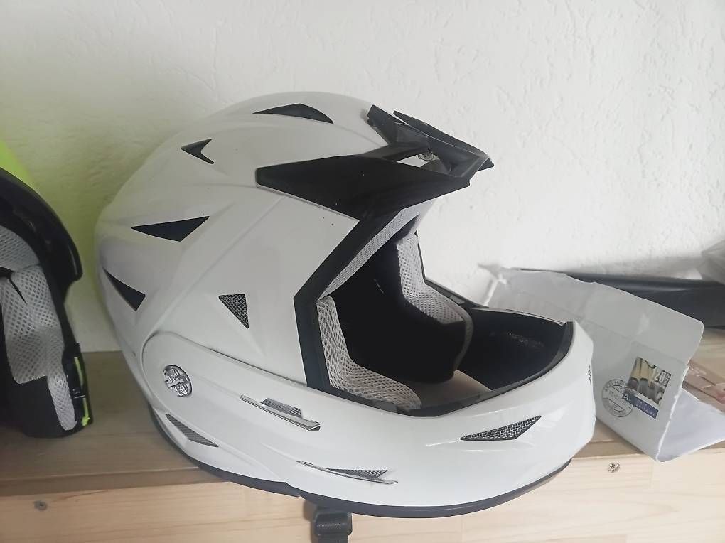 Caschi & visiere: Helm Downhill Motorrad Elektroscooter Roller – Usato da Staufen venduto da fbe_v8pv 2