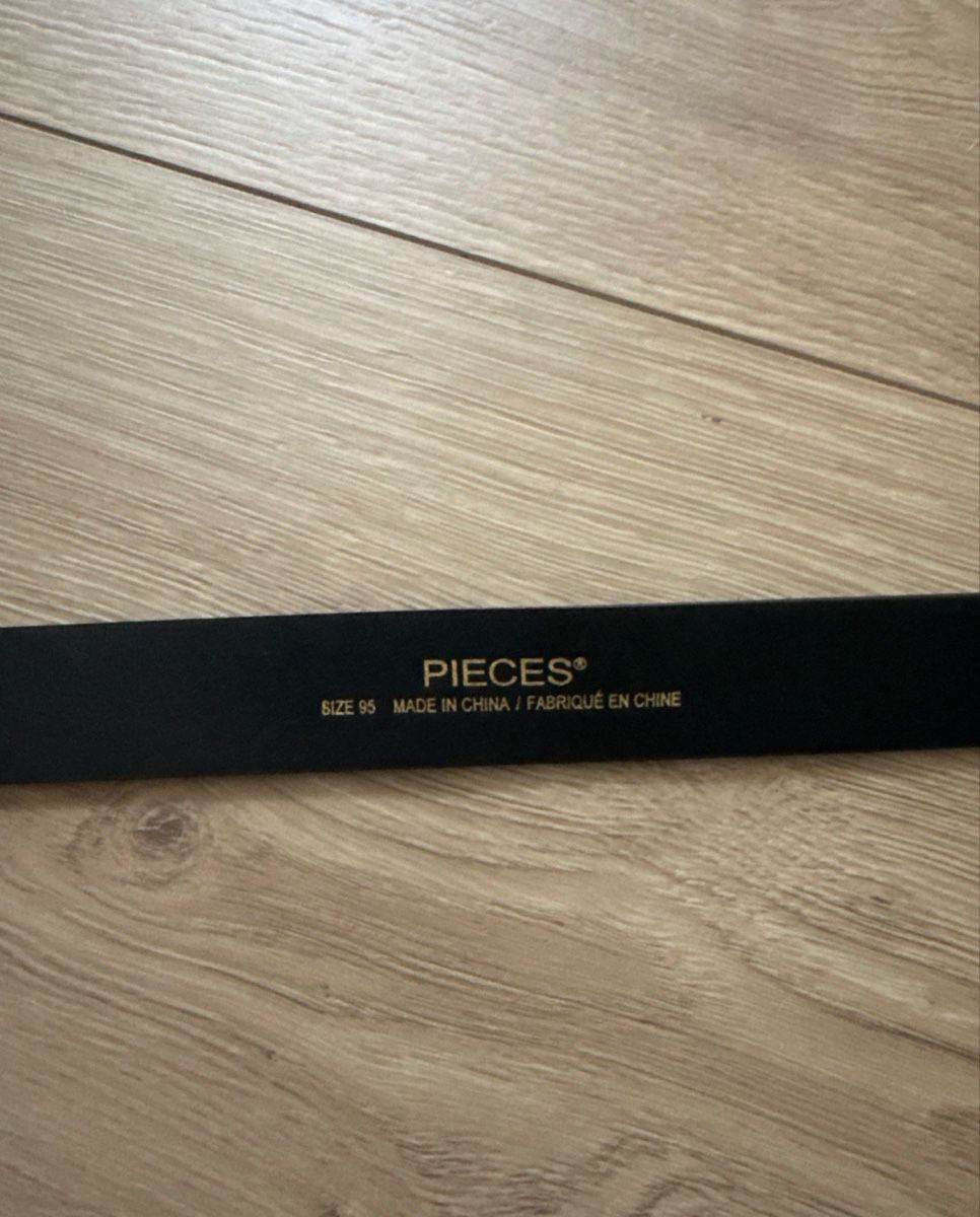 Pieces Cinture: Pieces - Ceinture noire - taille 95 – Usato da Belmont-Lausanne venduto da Michelle_Srdr_ 2