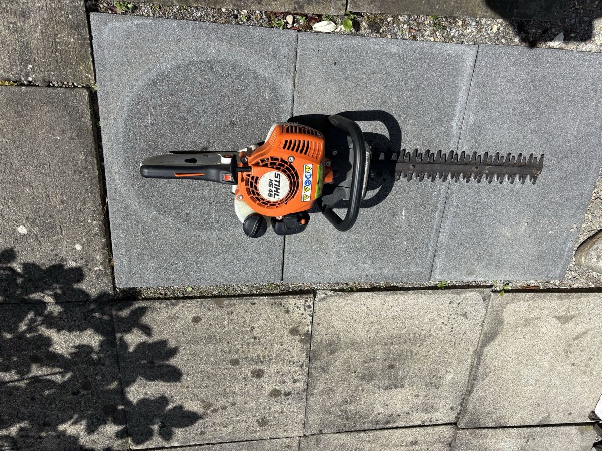 Stihl Tutti gli attrezzi: Heckenschere Stihl – Usato da Winterthur venduto da ral_tr8b
