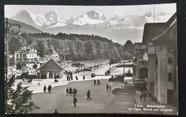 Thun - Bahnhofplatz, belebt, Oldtimer 1954
