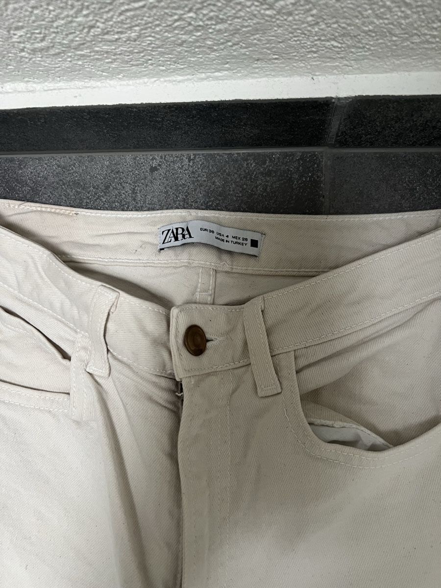 Zara Jeans: Zara Jeans Flared mit Schlitz Grösse 36 – Usato da Wettswil venduto da alstel24 2