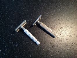 2 vintage Rasoir / Rasierhobel -  1x gilette