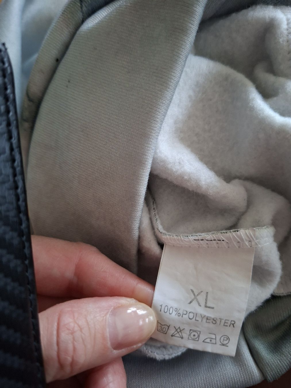 Pullover & Sweatshirts: Pulli XL – Neu (gemäss Beschreibung) aus Lyss von Infinia 1