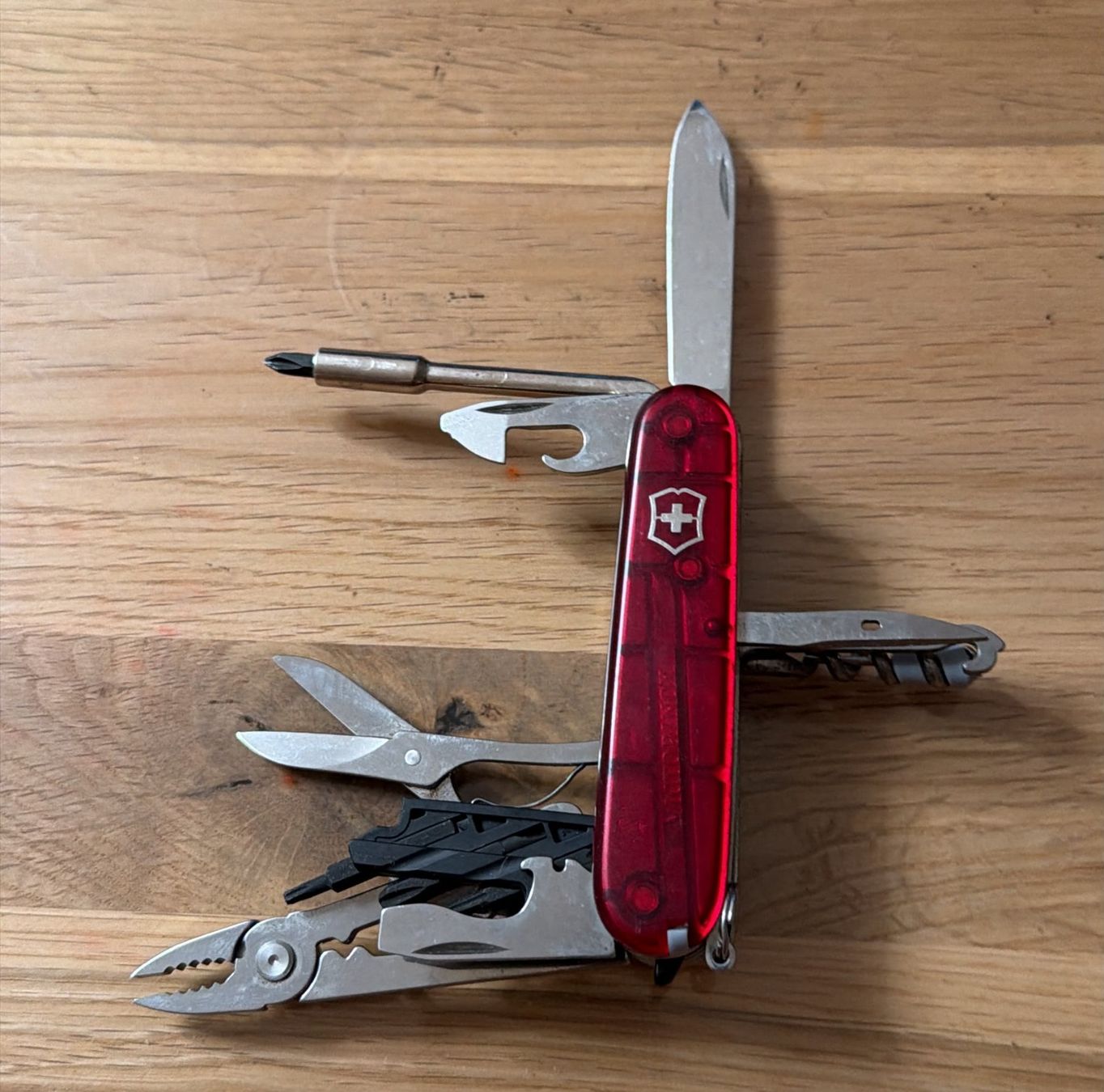 Victorinox Coltelli tascabile: VICTORINOX TASCHENMESSER – Usato da Zürich venduto da Frei-Occasionen