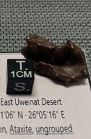 GEBEL KAMIL Meteorite 15.47 gr. in Schwebedisplaybox