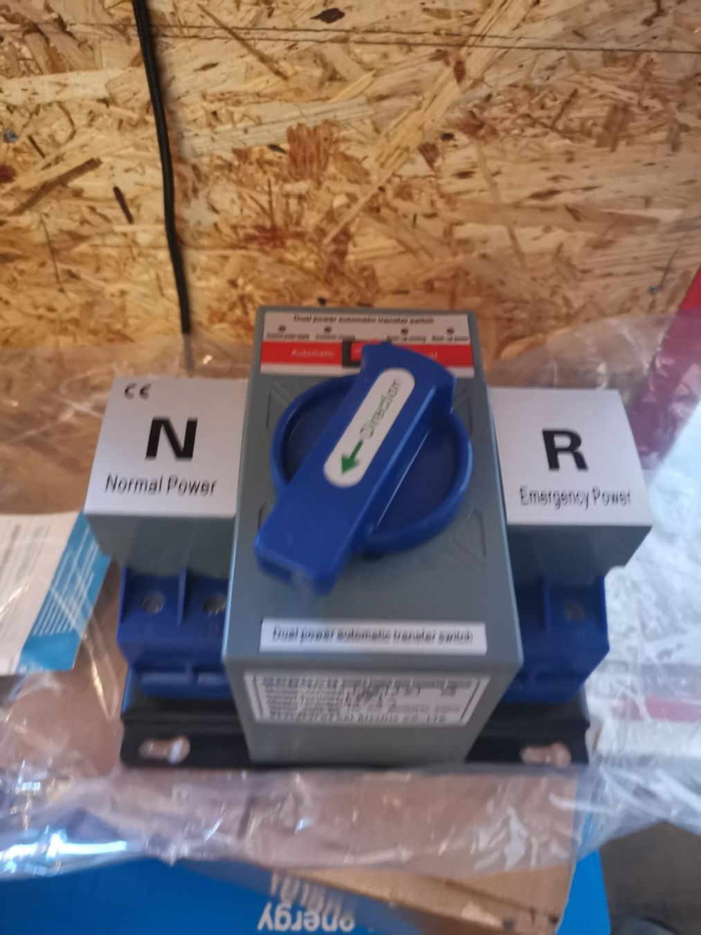 Interruttori: UPS Umschalter automatisch zb Notstromgenerator-Netz – Nuovo e nell'imballaggio originale da Zürich venduto da adi0111 2