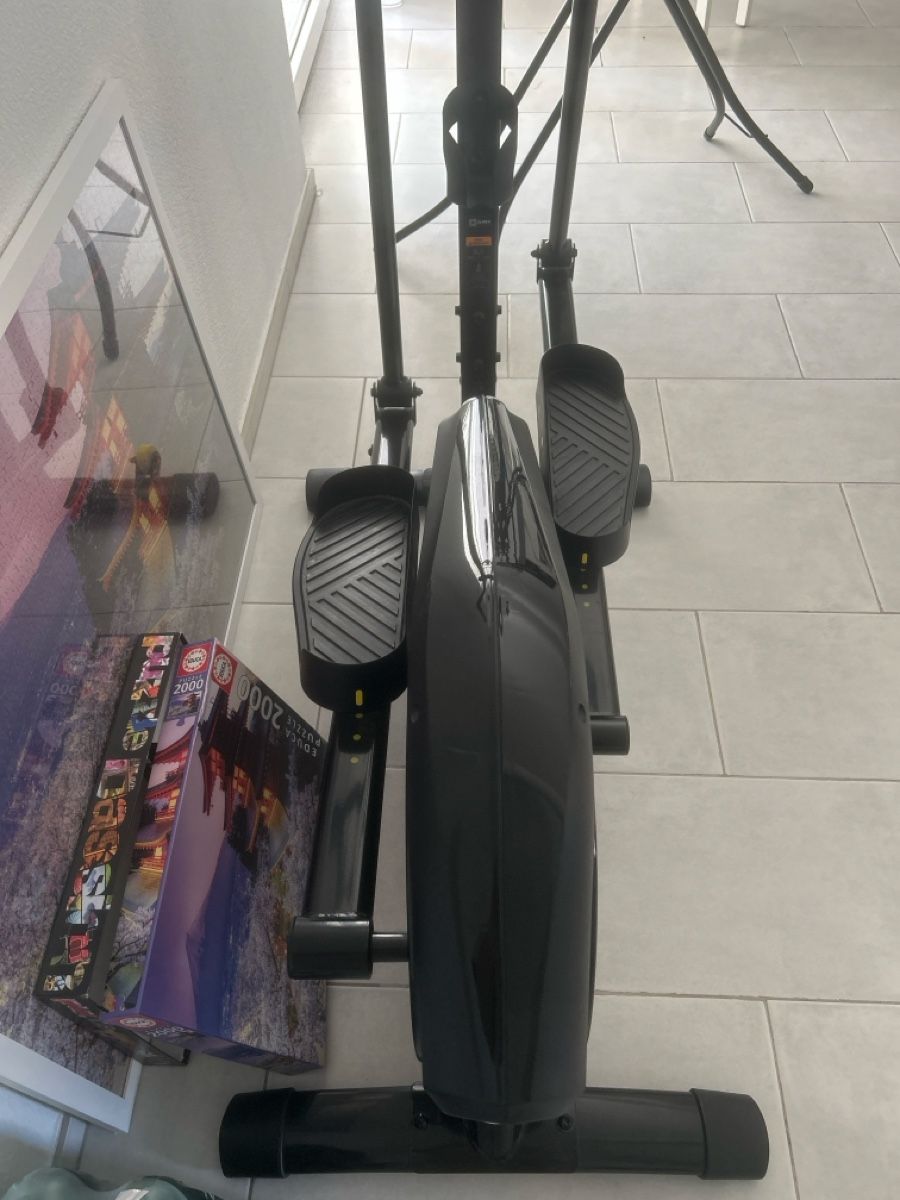 Decathlon Vélos d'appartement: Crosstrainer Domyos 520 – D'occasion à Chur par van_96lm 3