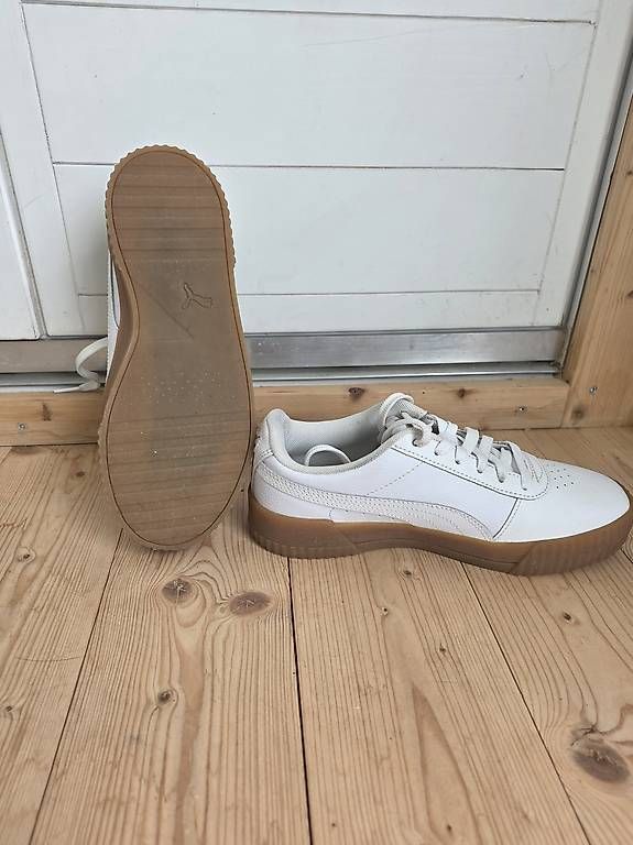 Scarpe da donna: Puma Carina Sneaker weiss Gr. 37.5 – Usato da Grosshöchstetten venduto da kids04 2