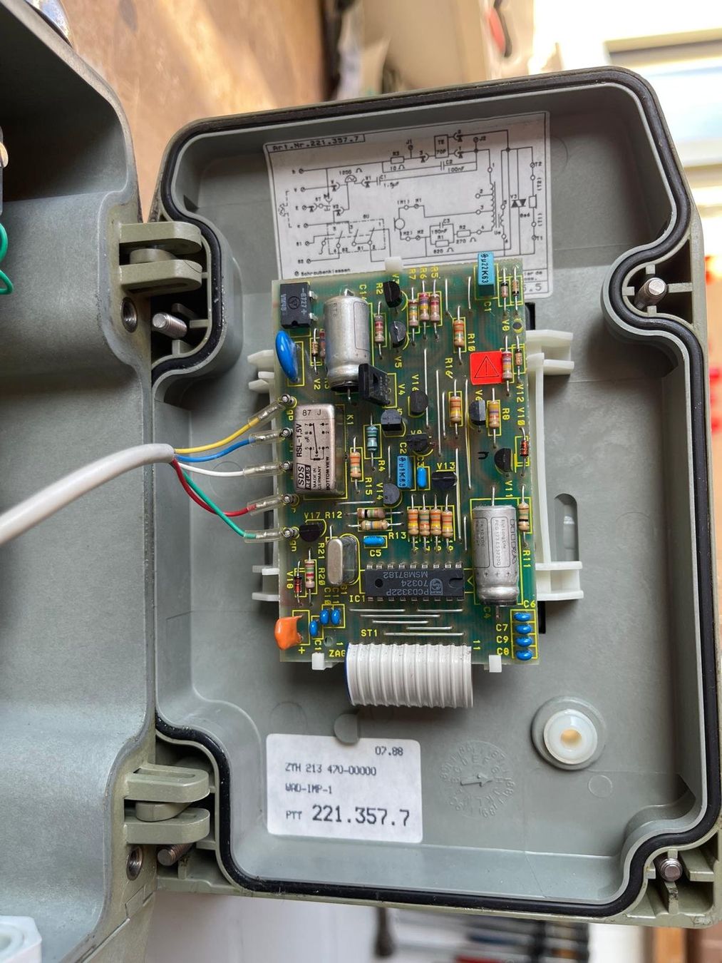 Telefone: Wandtelefon Werkstatt analog – Gebraucht aus St. Gallen von Dachs330 2