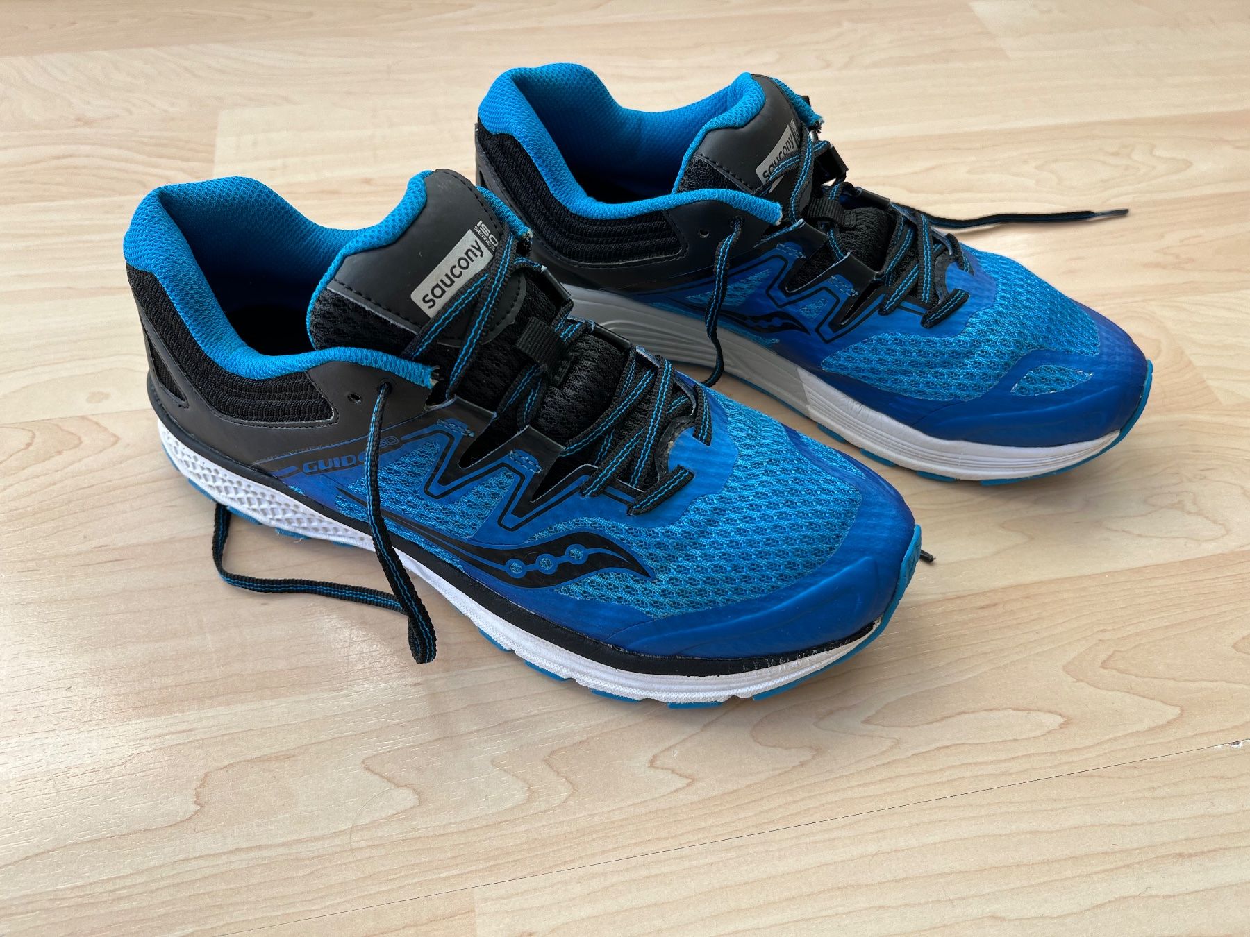 Saucony Herrenschuhe: Saucony Guido ISO Sneakers Gr.39 – Gebraucht aus Siebnen von dte_9kmw 2